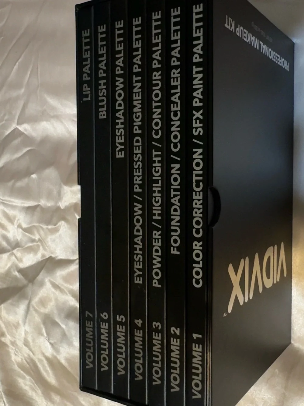 Professional(MUA)Makeup Kit Complete 7 Volume Set BRAND NEW⭐️VIDVIX
